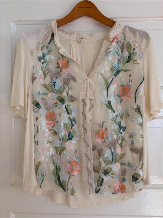 Tiny Tops - Tiny Cream Floral Embroidered Short Sleeve Blouse